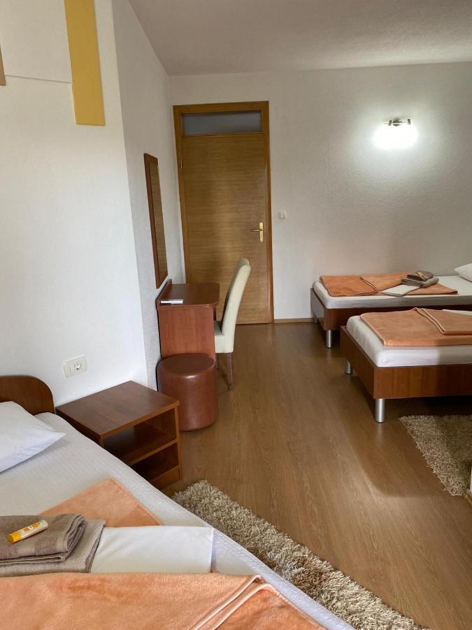 Hotel Pansion Lazine Međugorje Exterior foto