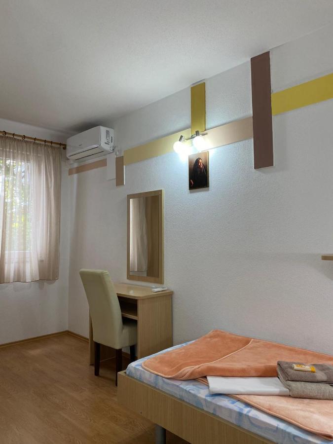 Hotel Pansion Lazine Međugorje Exterior foto
